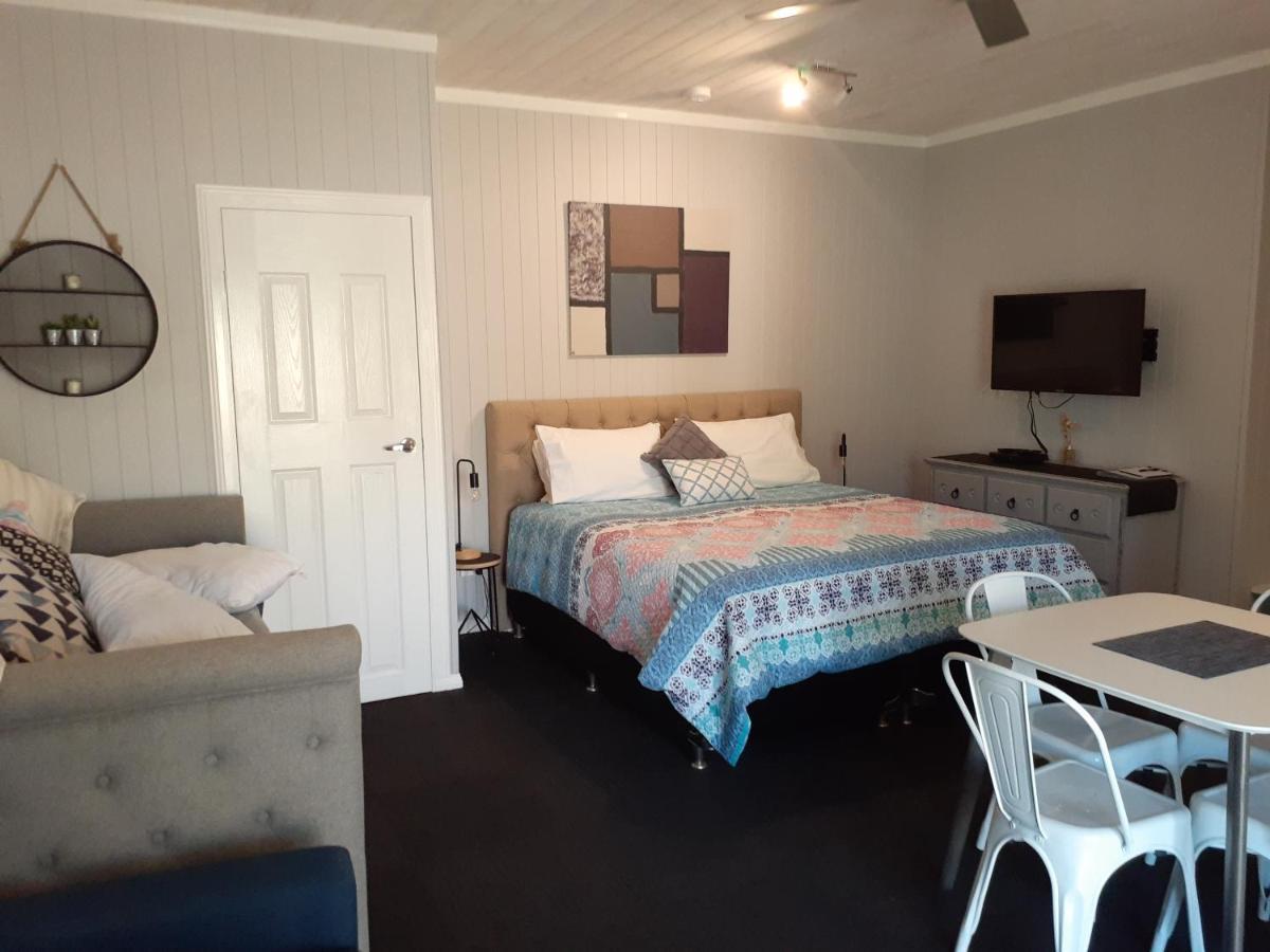 Bluegrass Bnb Bundaberg Buitenkant foto