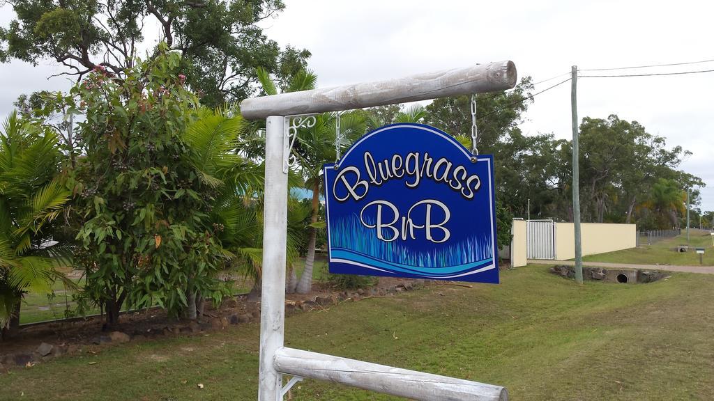 Bluegrass Bnb Bundaberg Buitenkant foto