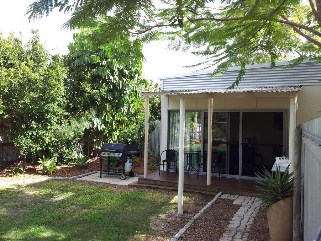 Bluegrass Bnb Bundaberg Buitenkant foto