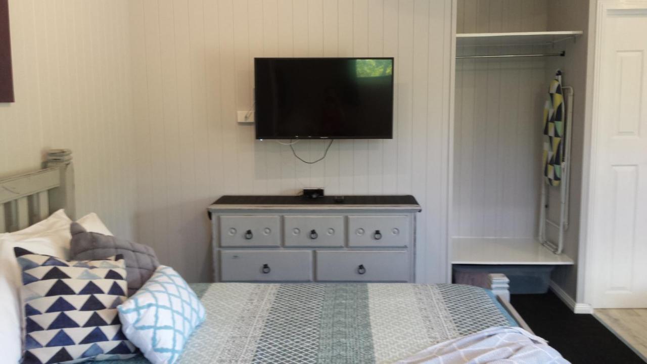 Bluegrass Bnb Bundaberg Buitenkant foto