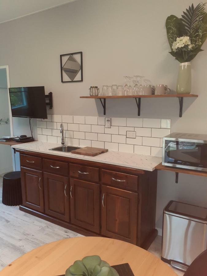 Bluegrass Bnb Bundaberg Buitenkant foto
